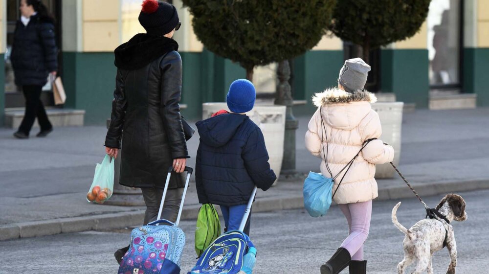 Gotovo svake nedelje u Srbiji se prijavi nestanak deteta: Zašto deca beže od kuće? 1