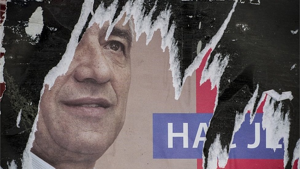 Pet godina od ubistva Olivera Ivanovića: Tri najvažnija detalja sa suđenja 5 Predizborni poster Olivera Ivanovića