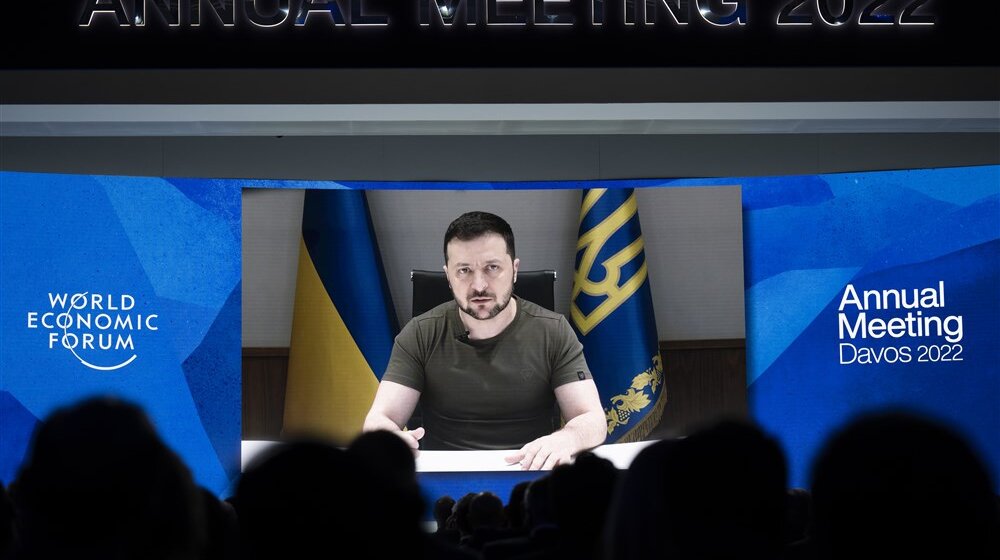 "Sa kim u Rusiji da pregovaramo, je li Putin živ uopšte": Zelenski se video linkom obratio okupljenim u Davosu 1