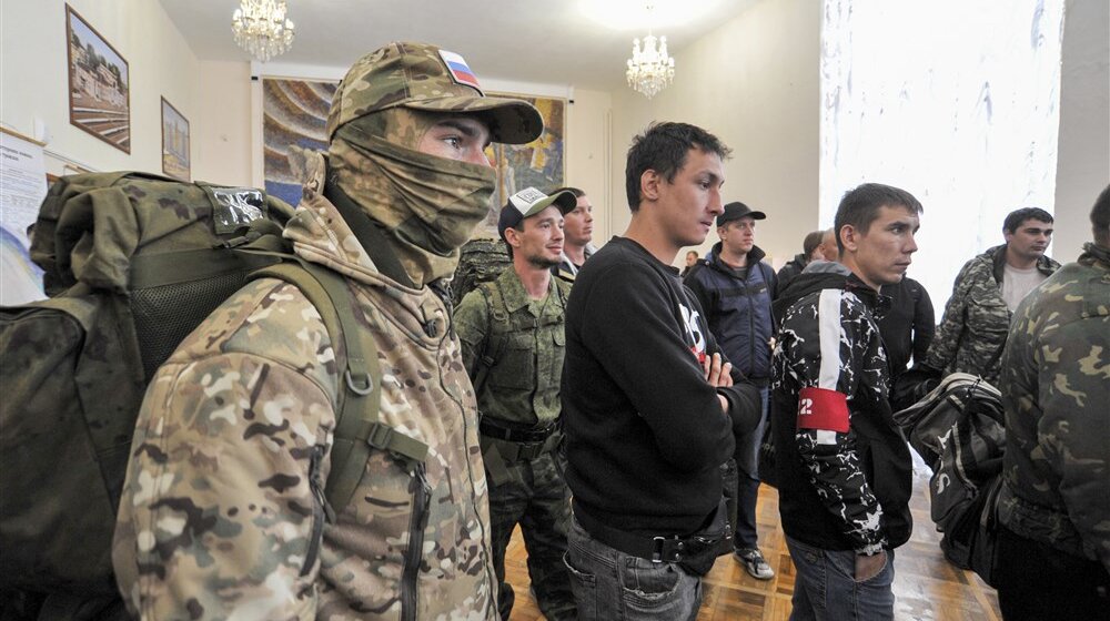 "Zamislite da ste Ukrajinac, da imate samo ruski pasoš i pozvani ste u rat da se borite protiv svoje rodne zemlje": Kako Rusija naoružava pasošima 1