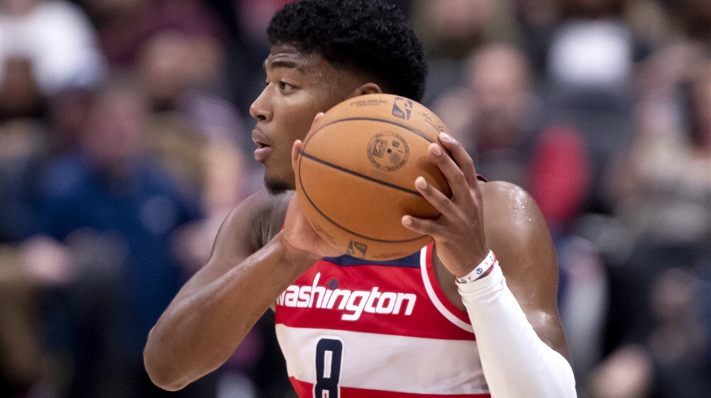 Biće Lejkersi hit u Japanu, Rui Hačimura kod Lebrona 1