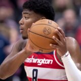 Biće Lejkersi hit u Japanu, Rui Hačimura kod Lebrona 1