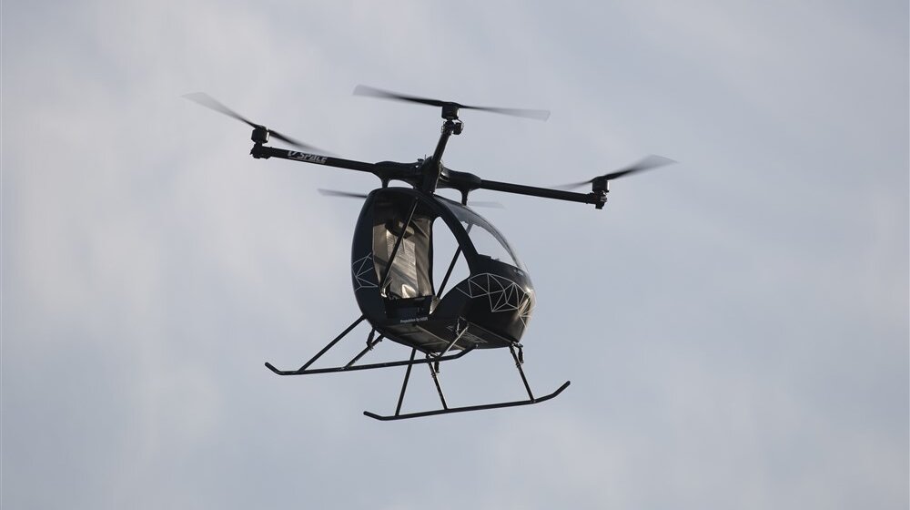 Dron oterao fudbalere u svlačionice 1