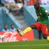 Čak 21 od 30 potencijalnih fudbalskih reprezentativaca Kameruna slagalo godinu rođenja 1