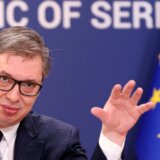 „Humoreska sa naručenim pitanjima“: Kako je izgledao Vučićev osvrt na pisanje nemačkih novina? 1