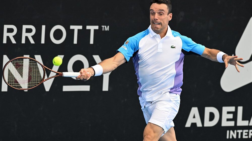Bautista-Agut i Kvon u finalu Adelejda 1