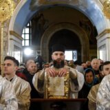 Poglavar Pravoslavne crkve Ukrajine prvi put služio liturgiju u manastiru Kijevsko-pečerska lavra 3