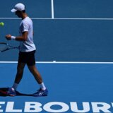 "Nisam hteo ništa da rizikujem": Đoković o prekinutom treningu sa Medvedevom 6