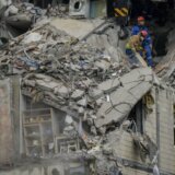 Kremlj negira da je Rusija gađala stambenu zgradu u Dnjepru 12