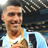 Debi Suareza u Gremiju za pamćenje 12