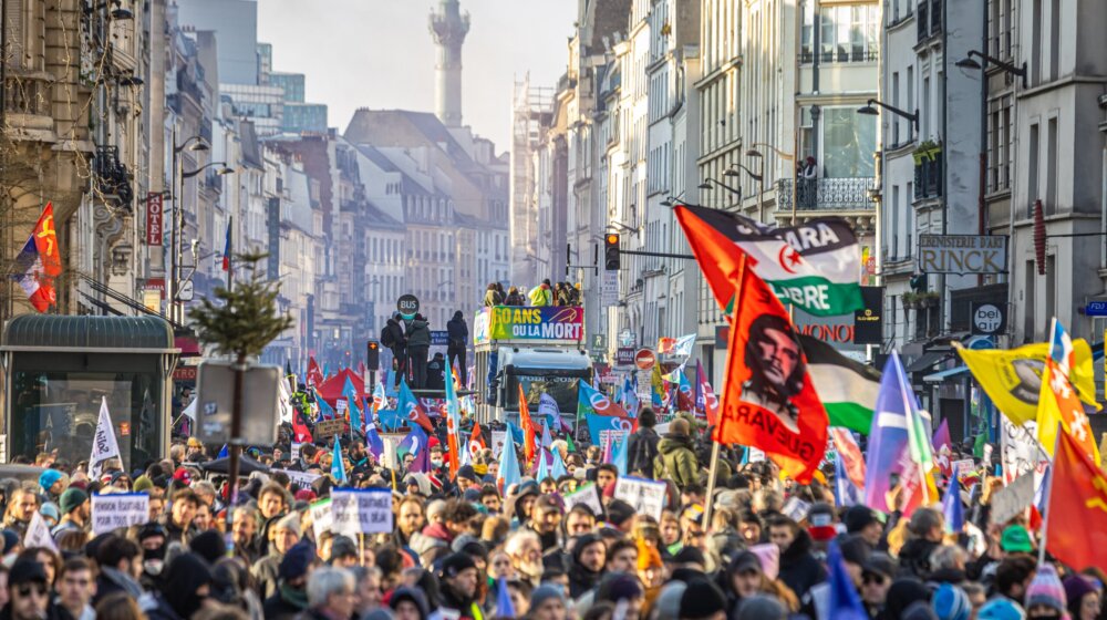 U Parizu protest zbog najavljene reforme penzija 1