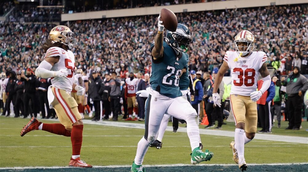 Filadelfija Iglsi do Superboula preko San Franciska Fortinajnersa 1