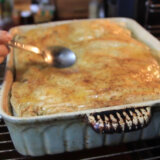 Božić i Srbija: Novčić za sreću, dren za zdravlje - sve što treba da znate o česnici 4