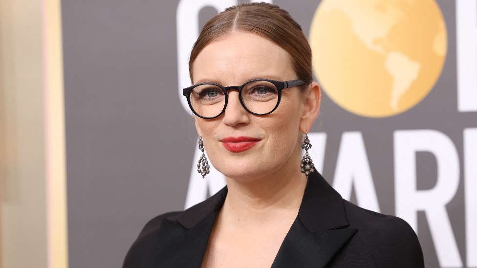 Zlatni globus 2023. u fotografijama: Kako su zvezde prošetale crvenim tepihom 23 Sara Poli