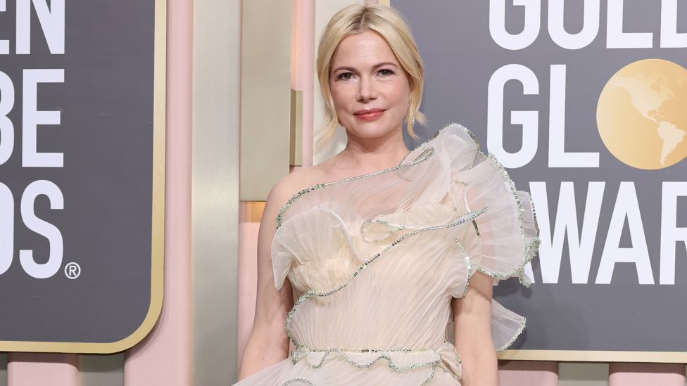 Zlatni globus 2023. u fotografijama: Kako su zvezde prošetale crvenim tepihom 20 Michelle Williams