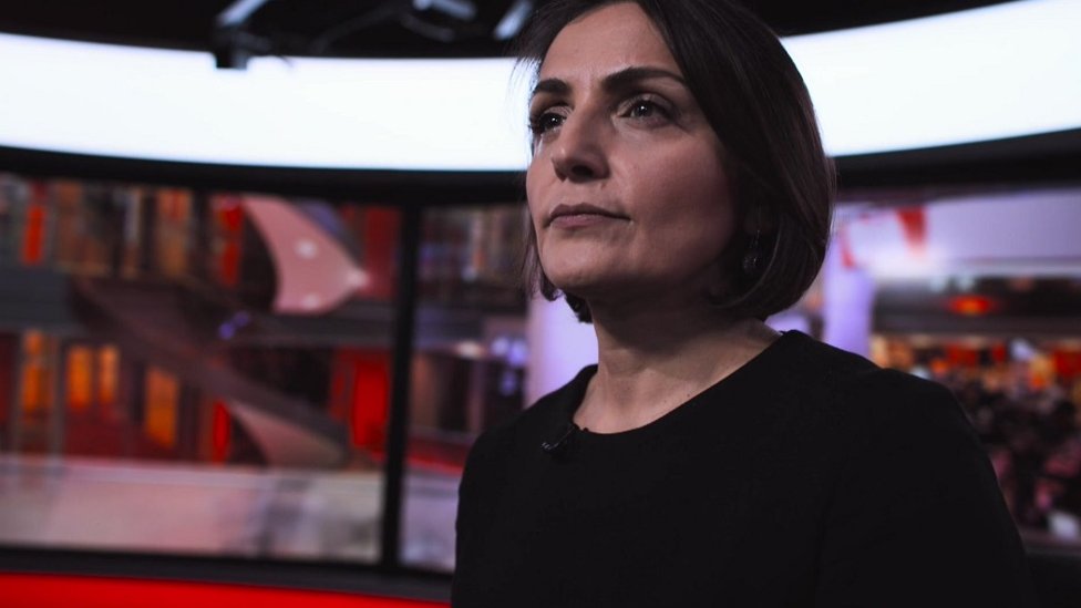 Iran i protesti: Zašto se za izveštavanje o dešavanjima plaća visoka cena 4 Persian service, journalist Farnaz Ghazizadeh