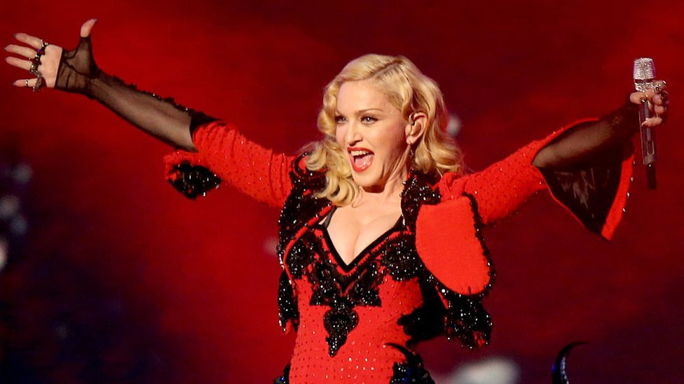 Muzika i Madona: Kraljica popa svetskom turnejom slavi 40 godina od debitantskog singla 1 Madonna in concert