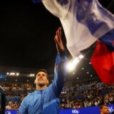 Novak Đoković i Australijan open: Otac srpskog tenisera u centru pažnje zbog fotografije sa Putinovim pristalicama 15