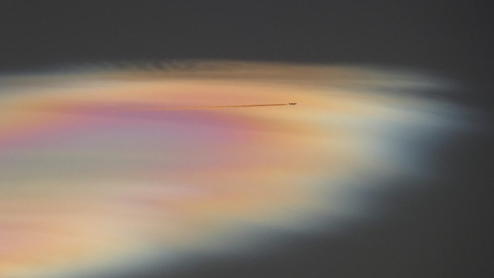 Velika Britanija i vreme: Retki sedefasti oblaci iznad Škotske 5 Iridescent colours in cloud