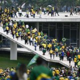 Uhapšeno 1.500 ljudi zbog napada na zgrade brazilskih vlasti u Braziliji 6