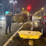 Prevrnulo se vozilo komunalne milicije: „Oko sokolovo“ se sudarilo s dva automobila 7