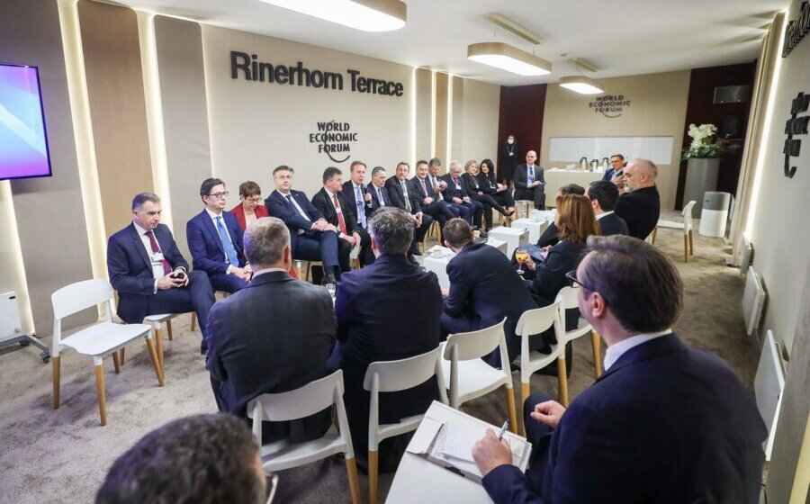 INTERVJU Ognjen Radonjić: Srbija je kolonija, a Vučić njen “uspešni“ upravnik 4 INTERVJU Ognjen Radonjić: Srbija je kolonija, a Vučić njen “uspešni“ upravnik 4