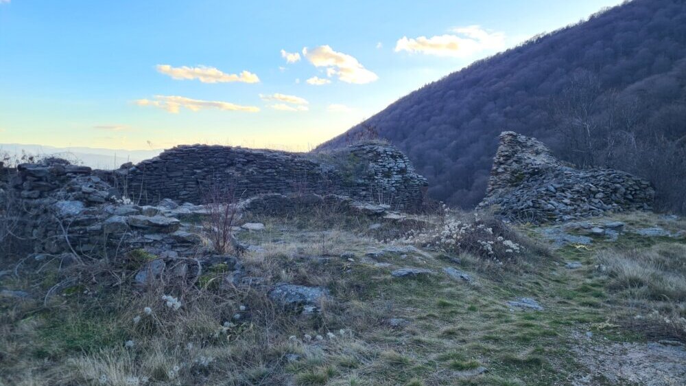 "Utvrđenje koje Osmanlije nisu porušile": Priča o tvrđavi nedaleko od Vranja 2 "Utvrđenje koje Osmanlije nisu porušile": Priča o tvrđavi nedaleko od Vranja 2