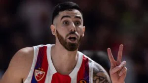 Od "nema šanse, nikada" do ugovora s Partizanom: Luka Vildoza digao prašinu i zamenio dresove u Beogradu 15 Luka Vildoza