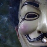 "Hej, Putinova lutko, gde si? Još sa psima?!": Nova poruka Anonimusa Vučiću 2