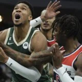 Oklahoma ubedljiva protiv Bostona, rekord karijere Adetokunba 5