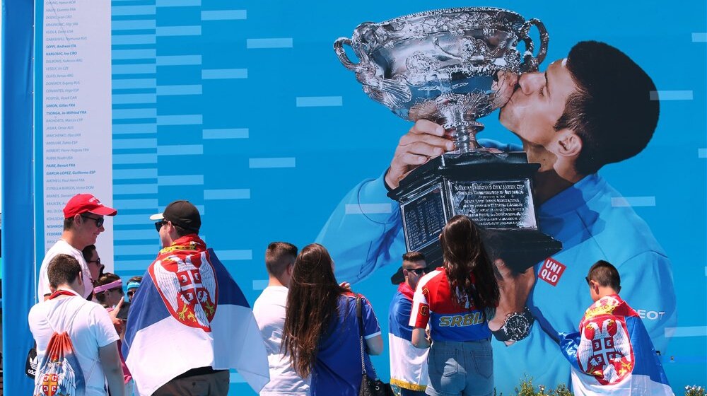 Grend slem u Melburnu mogu da igraju i zaraženi koronom: Totalno popuštanje mera u Australiji 1