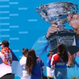 Grend slem u Melburnu mogu da igraju i zaraženi koronom: Totalno popuštanje mera u Australiji 13