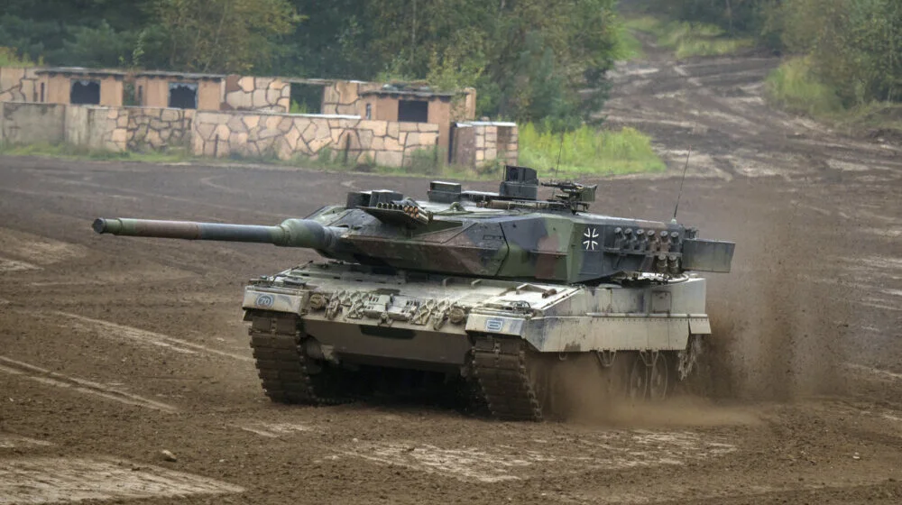 Nemci počeli da obučavaju Ukrajince na Leopardu 2 1