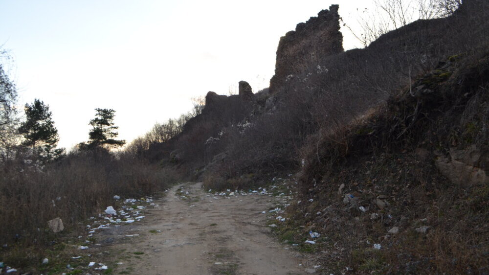 "Utvrđenje koje Osmanlije nisu porušile": Priča o tvrđavi nedaleko od Vranja 5 "Utvrđenje koje Osmanlije nisu porušile": Priča o tvrđavi nedaleko od Vranja 5
