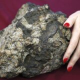 Na Antarktiku otkriven redak meteorit od skoro osam kilograma 6