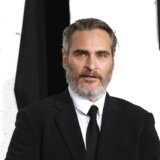 Hoakin Finiks je glavni junak novog filma autora horora "Nasleđeno zlo" i "Sredina leta" (TREJLER) 3