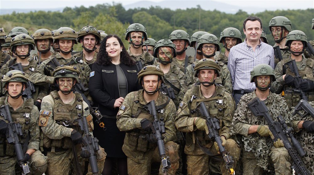 Ponoš sinoć upozorio: Od jutros KBS na severu Kosova, Kurtijeva stranka se pohvalila - tu su "prvi put kao vojska" 1