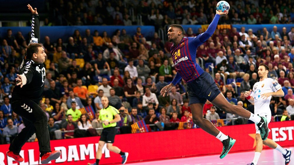 Najbolji čuvar mreže Bundeslige koga nazivaju "Bejbi Šterbik": Zašto se povratak golmana Dejana Milosavljeva smatra ključnim za rukometaše Srbije pred SP 1