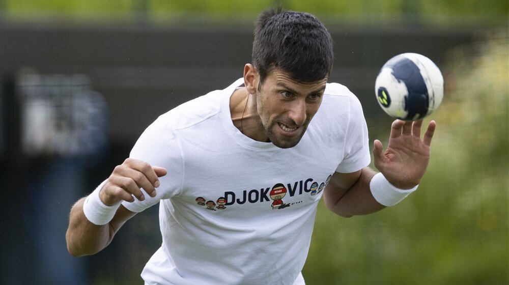 Đoković otkrio na kojoj bi poziciji igrao kao fudbaler, za koji klub i dokle bi stigao sa Srbijom na Mundijalu 1