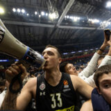 Danilo Anđušić uputio izvinjenje „večitom rivalu“ zbog pevanja uvredljive pesme: Ponele su me emocije 4