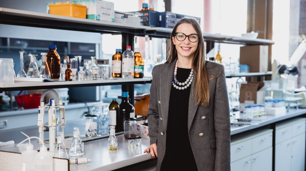 Mlada naučnica Alena Stupar iz Novog Sada među najboljima u Srbiji: Dobitnica Nacionalne stipendije "Za žene u nauci" 1