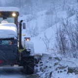 AMSS: Snega ima u višim predelima, očekuje se pojačan saobraćaj zbog početka vikenda 10