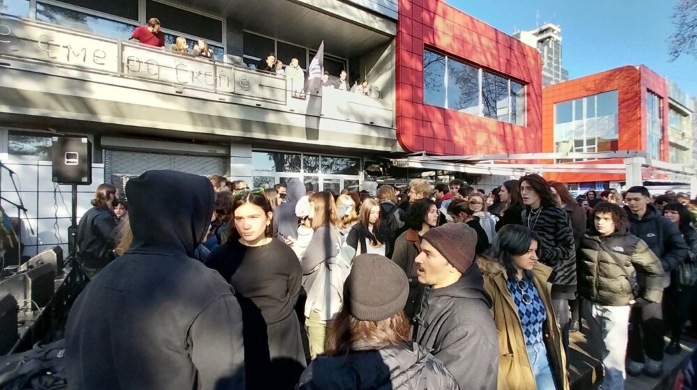 Mladinski Kulturni Centar na meti partijskih igara 1