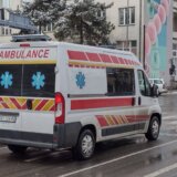Hitna pomoć u Kragujevcu intervenisala zbog saobraćajne nezgode u kojoj je povređen pešak 8