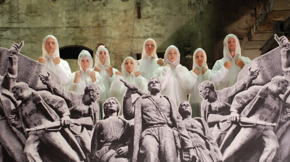 Nova epizoda serijala Umetnici govore! sa kolektivom “Šta da se radi?” 1