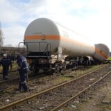 Oglasile se „Infrastrukture železnice Srbije“: Iskliznule cisterne nisu oštećene, iz njih nema nikakvih curenja i nema opasnosti po ljude 7