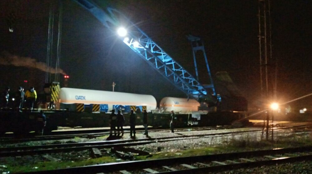 Vraćena i poslednja cisterna sa propilenom na kolosek u Subotici 1