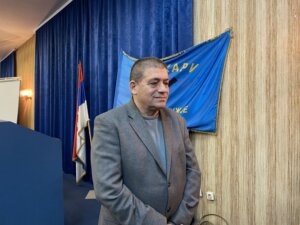 "Ukupni dug Zastava oružja veći je od vrednosti kapitala te fabrike": Radnici o teškoj situaciji razgovarali s narodnim poslanicima iz Kragujevca 2