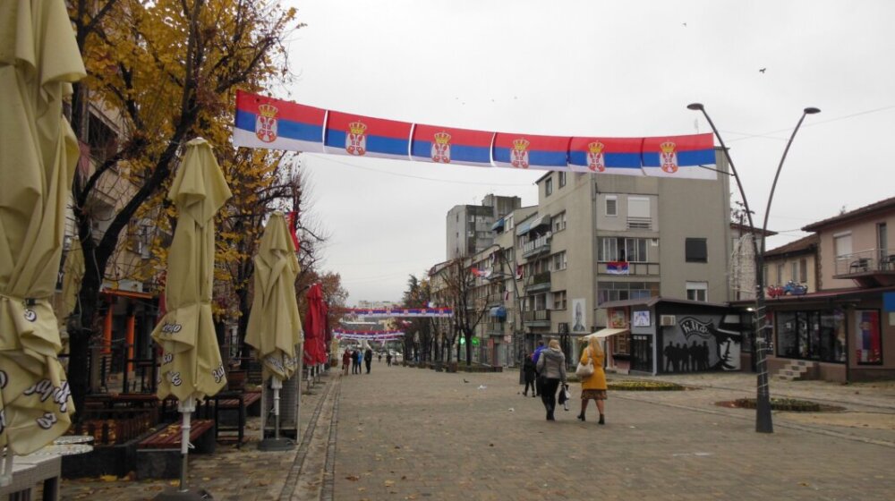 Otkazana tribina u K. Mitrovici na koju su bili pozvani lideri opozicije iz Beograda 1