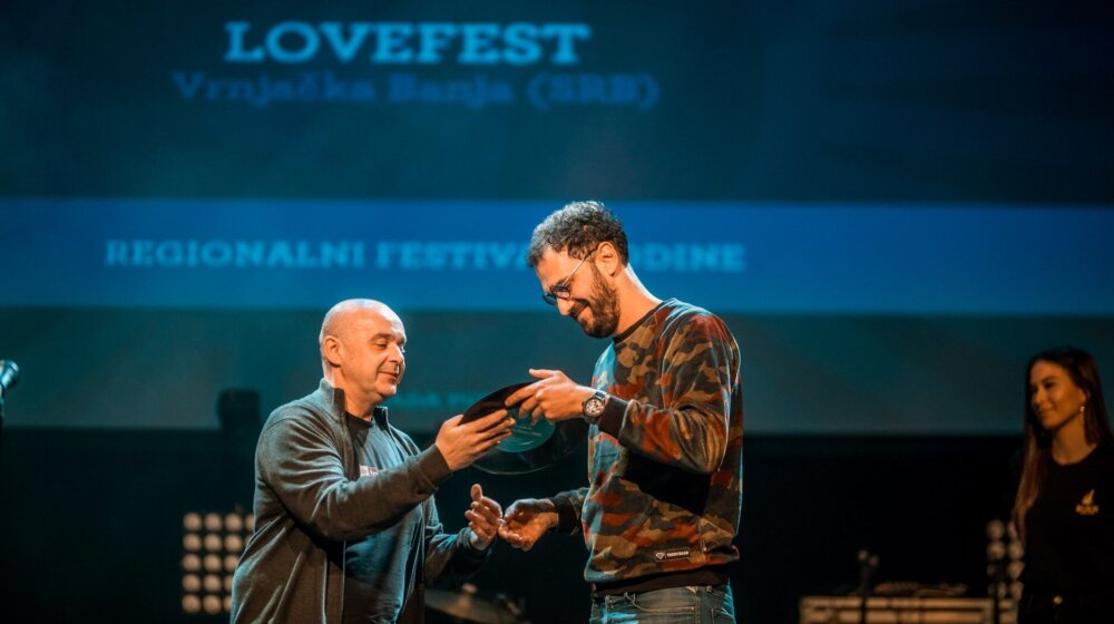 Lovefest i zvanično 35. festival na svetu 1